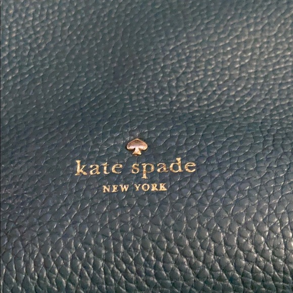 Kate Spade purse! - Picture 2 of 11